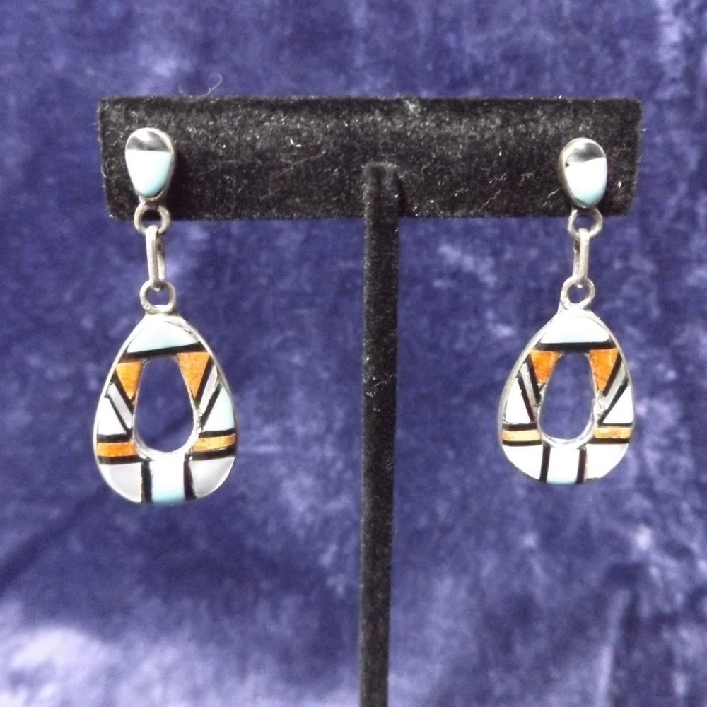 Beautiful Native American Earrings - Inlaid - Zuni